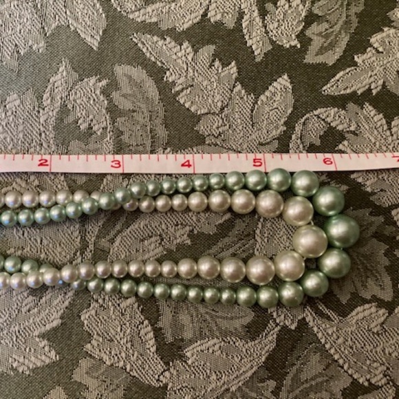 Vintage Two Strand Faux Pearl Necklace - Picture 7 of 11